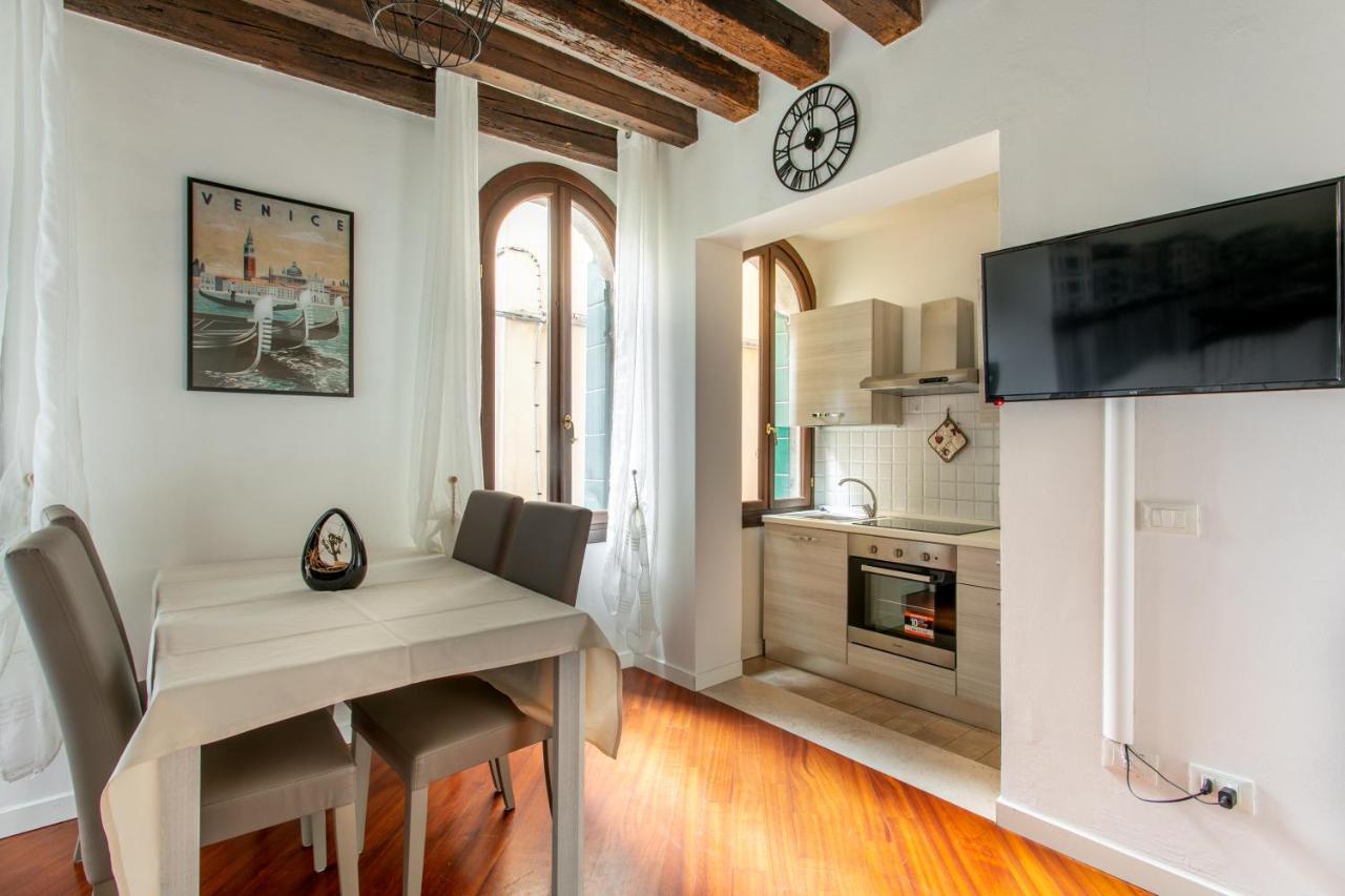 شقة Palazzina San Polo 2151 البندقية المظهر الخارجي الصورة