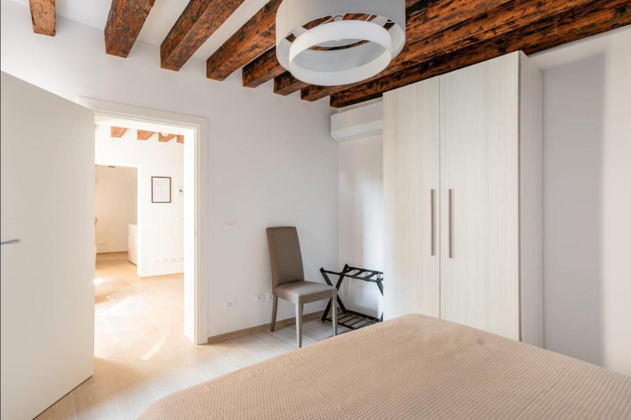 شقة Palazzina San Polo 2151 البندقية المظهر الخارجي الصورة
