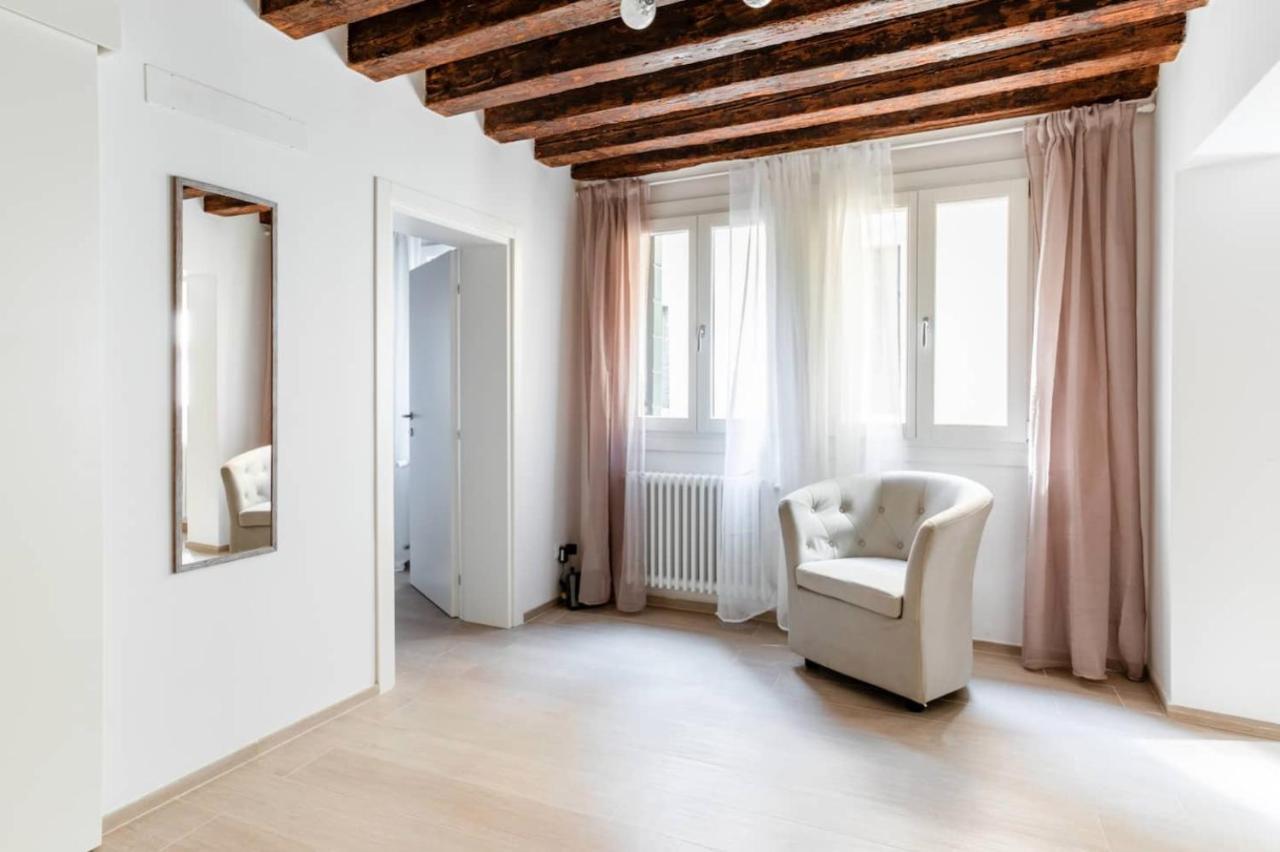 شقة Palazzina San Polo 2151 البندقية المظهر الخارجي الصورة
